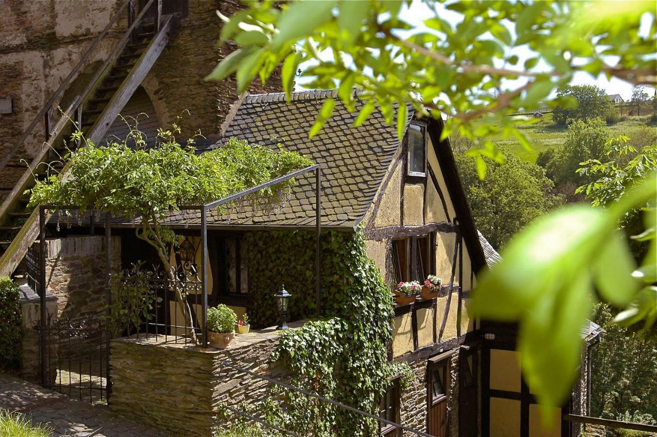 Burghotel Auf Schoenburg Oberwesel Exterior foto