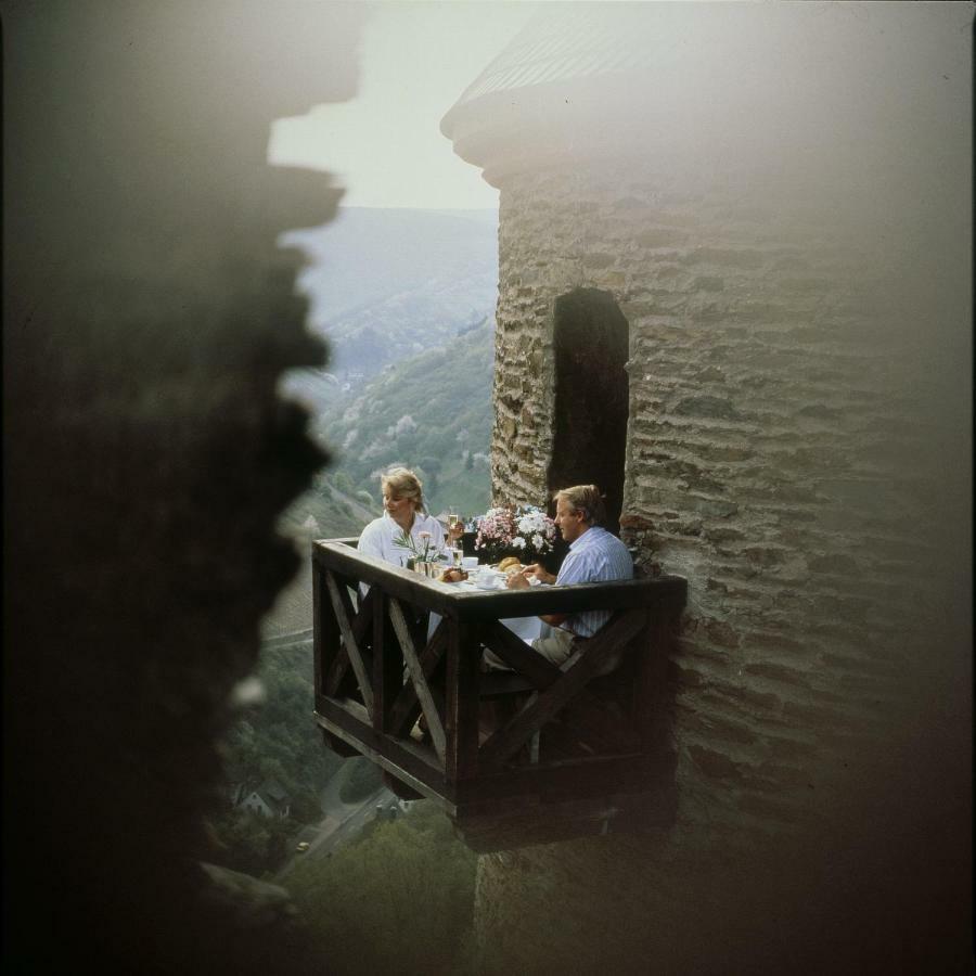 Burghotel Auf Schoenburg Oberwesel Exterior foto